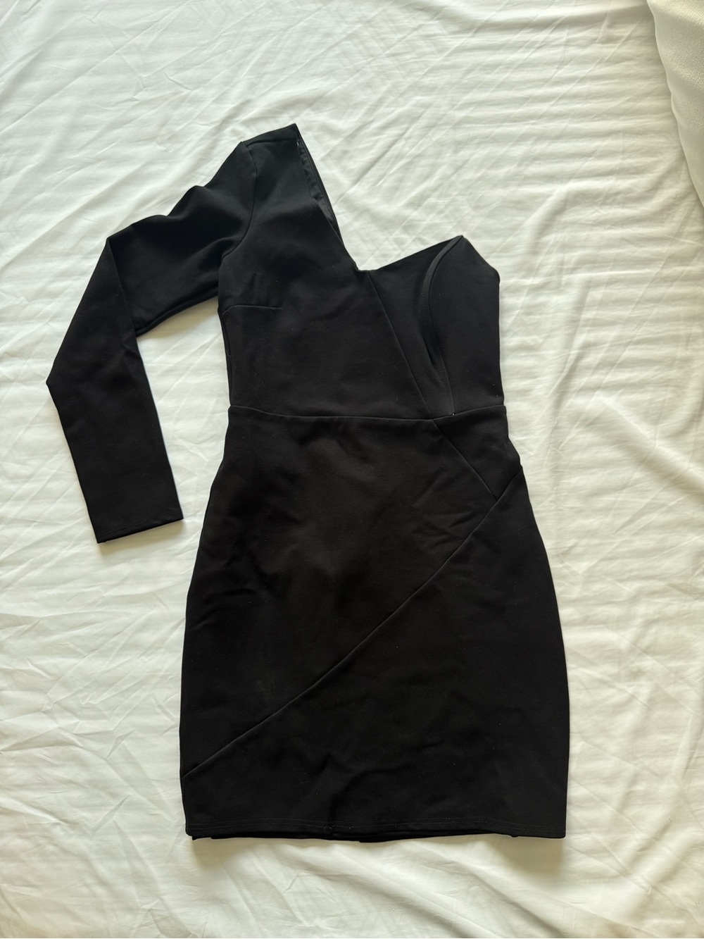 Lulu's Black One-Shoulder Long Sleeve Bodycon Dress